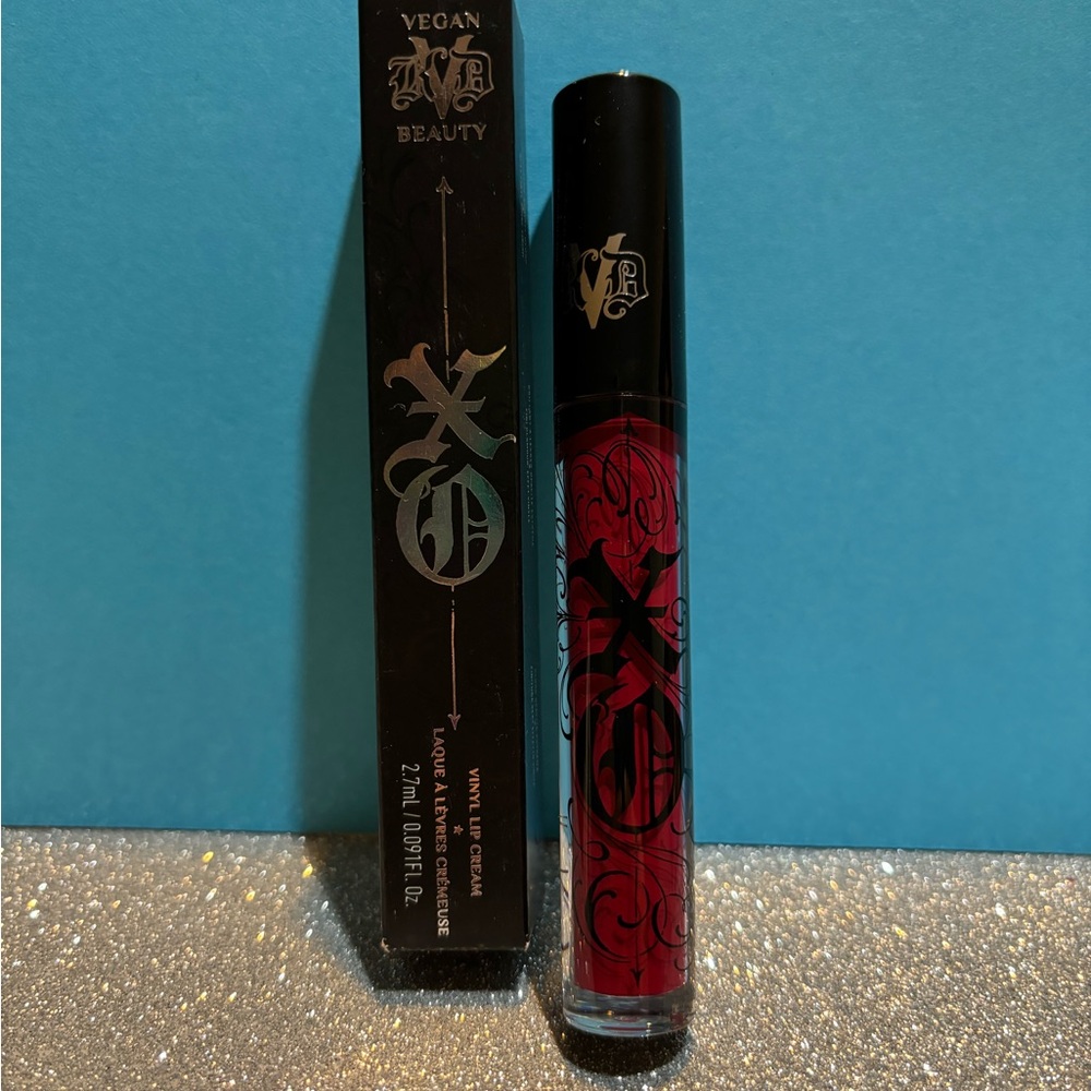BNIB! Kat Von D XO Vinyl Lip Cream in Hollyhock 70 🌹 - Picture 8 of 8